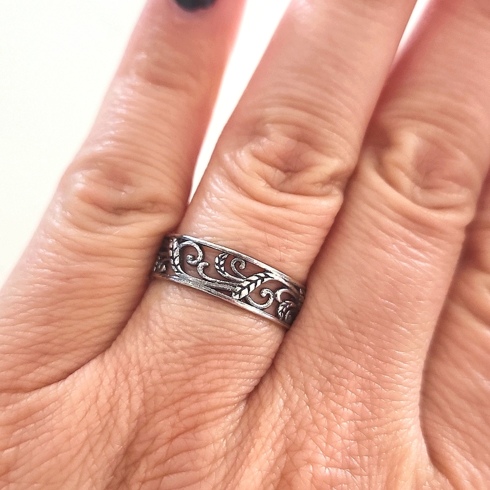 NEW Genuine Sterling Silver Open Scroll Band